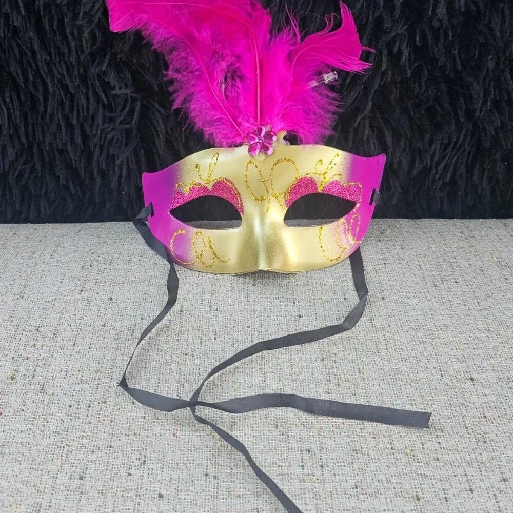 Party Mask Light Up Deep Pink Fuax Feather Masquerade Pink/Gold Face Mask New